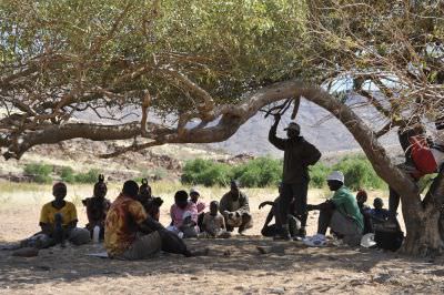 11.07 Marienfluss 067 Meeting